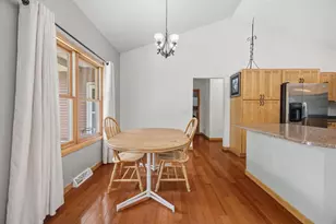 401 Highland Rd, Cambridge, WI 53523 - Photo 15