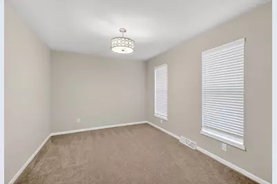 9338 Highland Gate Way, Madison, WI 53593 - Photo 3