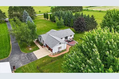 W8127 Dumke Road, Portage, WI 53901 - Photo 37