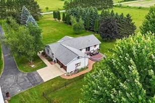 W8127 Dumke Rd, Portage, WI 53901 - Photo 37