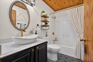 W8127 Dumke Rd, Portage, WI 53901 - Photo 17