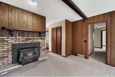 1302 E Garfield Street, Mount Horeb, WI 53572 - Photo 13