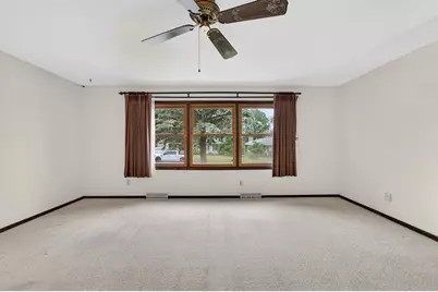 1302 E Garfield Street, Mount Horeb, WI 53572 - Photo 17