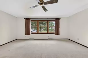 1302 E Garfield St, Mount Horeb, WI 53572 - Photo 17