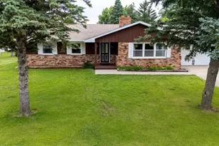 1302 E Garfield St, Mount Horeb, WI 53572 - Photo 27
