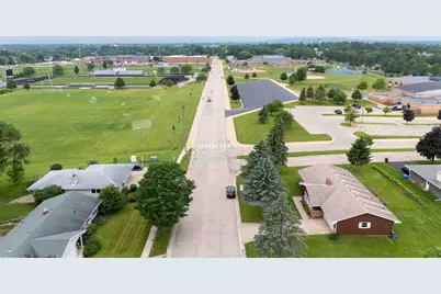 1302 E Garfield Street, Mount Horeb, WI 53572 - Photo 1
