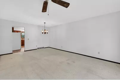 1302 E Garfield Street, Mount Horeb, WI 53572 - Photo 19
