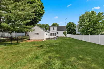 262 W North Street, Juneau, WI 53039 - Photo 3