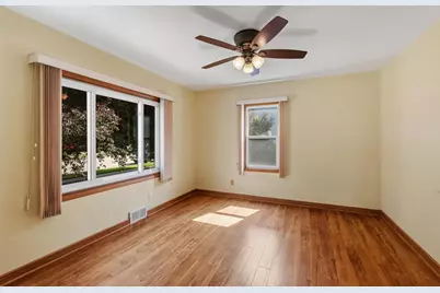 262 W North Street, Juneau, WI 53039 - Photo 5