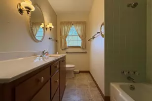 1040 N Sumac Dr, Janesville, WI 53545 - Photo 17