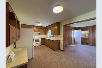1040 N Sumac Drive, Janesville, WI 53545 - Photo 9