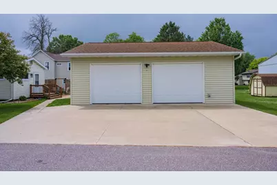 1313 2nd Main Street, Elroy, WI 53929 - Photo 11