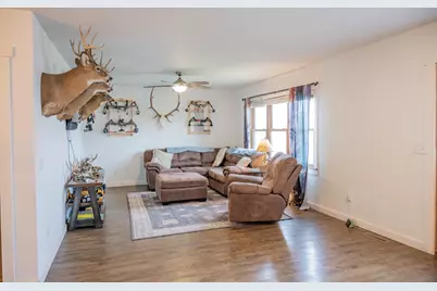 1313 2nd Main Street, Elroy, WI 53929 - Photo 11