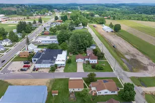 1313 2nd Main St, Elroy, WI 53929 - Photo 41