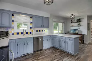 305 Raymond Rd, Waunakee, WI 53597 - Photo 7