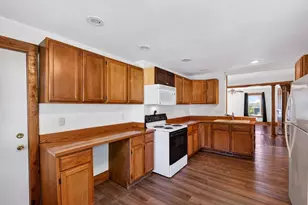 524 E Jefferson St, Stoughton, WI 53589 - Photo 15
