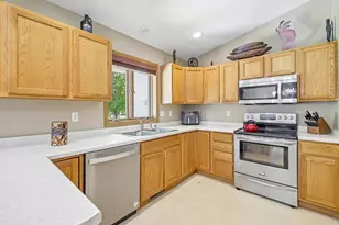 6 Weir Cir, Madison, WI 53719 - Photo 13
