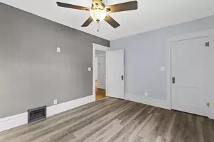 325 S Bridge St, Markesan, WI 53946 - Photo 25