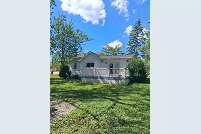 310 Hickory Street, Pewaukee, WI 53072 - Photo 5