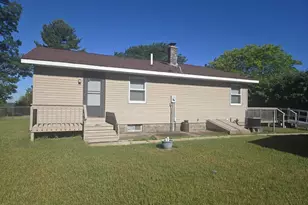 2144 Market St, Friendship, WI 53934 - Photo 9