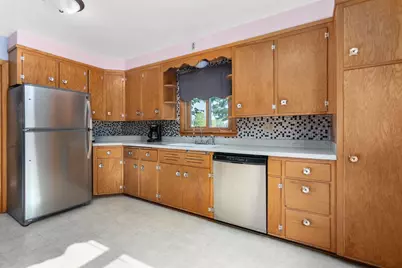 648 N Webb Avenue, Reedsburg, WI 53959 - Photo 15