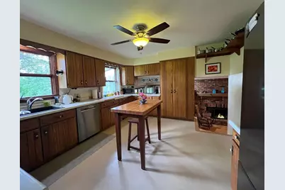 323 Pine Street, Viroqua, WI 54665 - Photo 7
