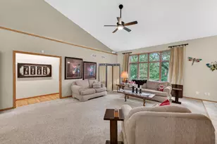 148 Fawn Ct, Oregon, WI 53575 - Photo 7