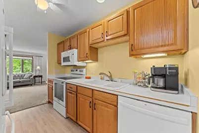 1720 N Hillcrest Drive, Baraboo, WI 53913 - Photo 15