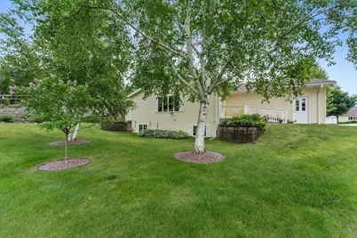 1720 N Hillcrest Drive, Baraboo, WI 53913 - Photo 7