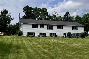 320 W 3rd St, Fox Lake, WI 53933 - Photo 35