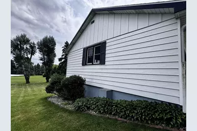320 W Third Street, Fox Lake, WI 53933 - Photo 33