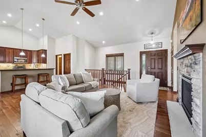 248 Greenway Circle, Deerfield, WI 53531 - Photo 9