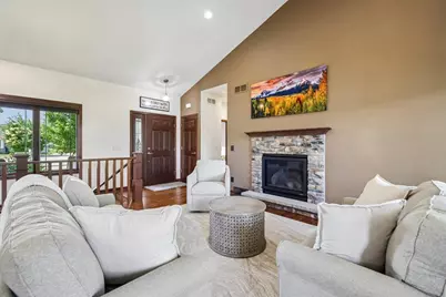 248 Greenway Circle, Deerfield, WI 53531 - Photo 5