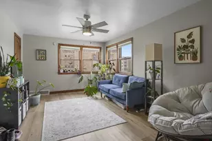 1901 Winnebago St, Madison, WI 53704 - Photo 5