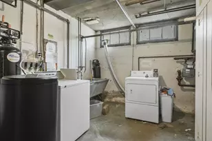 1901 Winnebago St, Madison, WI 53704 - Photo 21