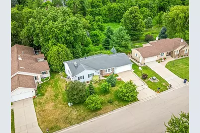 4211 Wilshire Lane, Janesville, WI 53546 - Photo 47