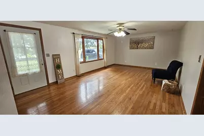 N1544 Poeppel Road, Fort Atkinson, WI 53538 - Photo 3