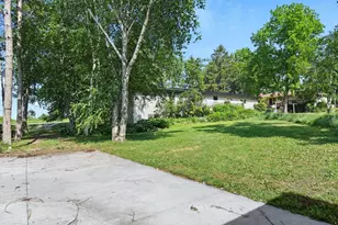 N1544 Poeppel Rd, Fort Atkinson, WI 53538 - Photo 25