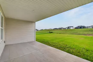 2017 Wellington Pl, Cottage Grove, WI 53527 - Photo 63
