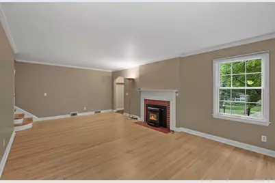 4138 Hiawatha Drive, Madison, WI 53711 - Photo 5