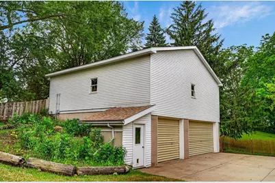 854 Highway 51, Stoughton, WI 53589 - Photo 37