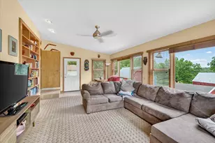 854 Hwy 51, Stoughton, WI 53589 - Photo 27