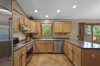 632 Grandview Drive, Sun Prairie, WI 53590 - Photo 17