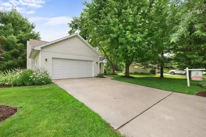 632 Grandview Drive, Sun Prairie, WI 53590 - Photo 3