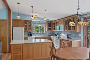836 Richmond Way, Nekoosa, WI 54457 - Photo 13