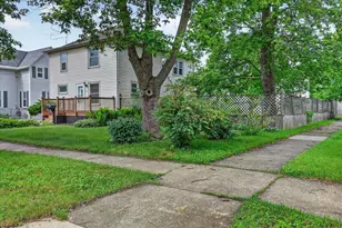 625 Yuba St, Janesville, WI 53545 - Photo 5