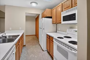 494 Cledell St, Oregon, WI 53575 - Photo 15