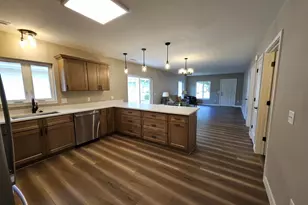 1161 Maple St, Reedsburg, WI 53959 - Photo 3