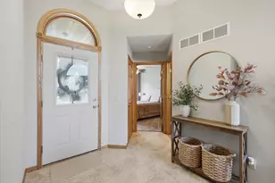 376 Concord Dr, Oregon, WI 53575 - Photo 3