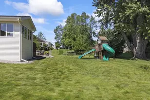 929 4th St, Monroe, WI 53566 - Photo 29